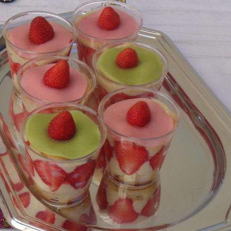 ลา โคลสเซอรี เดอ ซ็อง Hotel Sens-de-Bretagne ภายนอก รูปภาพ