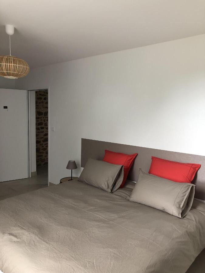 ลา โคลสเซอรี เดอ ซ็อง Hotel Sens-de-Bretagne ภายนอก รูปภาพ