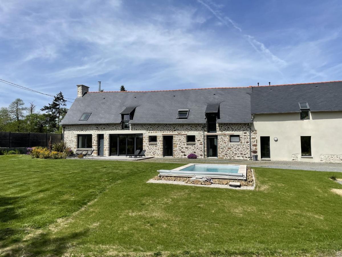 ลา โคลสเซอรี เดอ ซ็อง Hotel Sens-de-Bretagne ภายนอก รูปภาพ