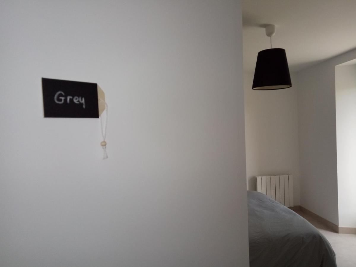ลา โคลสเซอรี เดอ ซ็อง Hotel Sens-de-Bretagne ภายนอก รูปภาพ